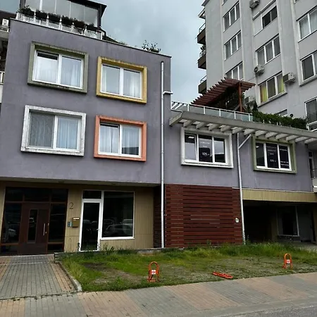 Apartment In Front Of The Mall Sofia